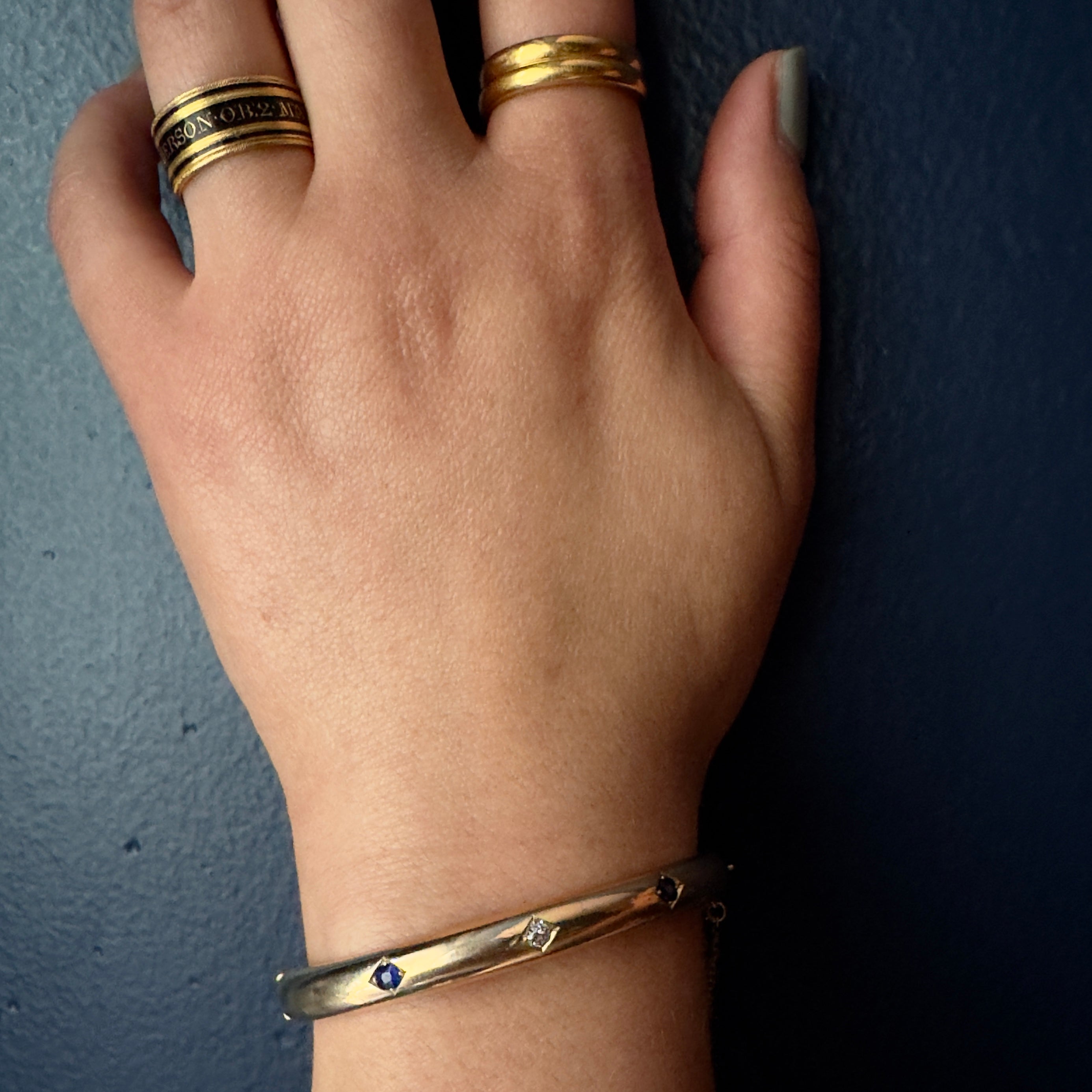 Antique Edwardian 18k Sapphire & Diamond Flush Set Bangle Bracelet