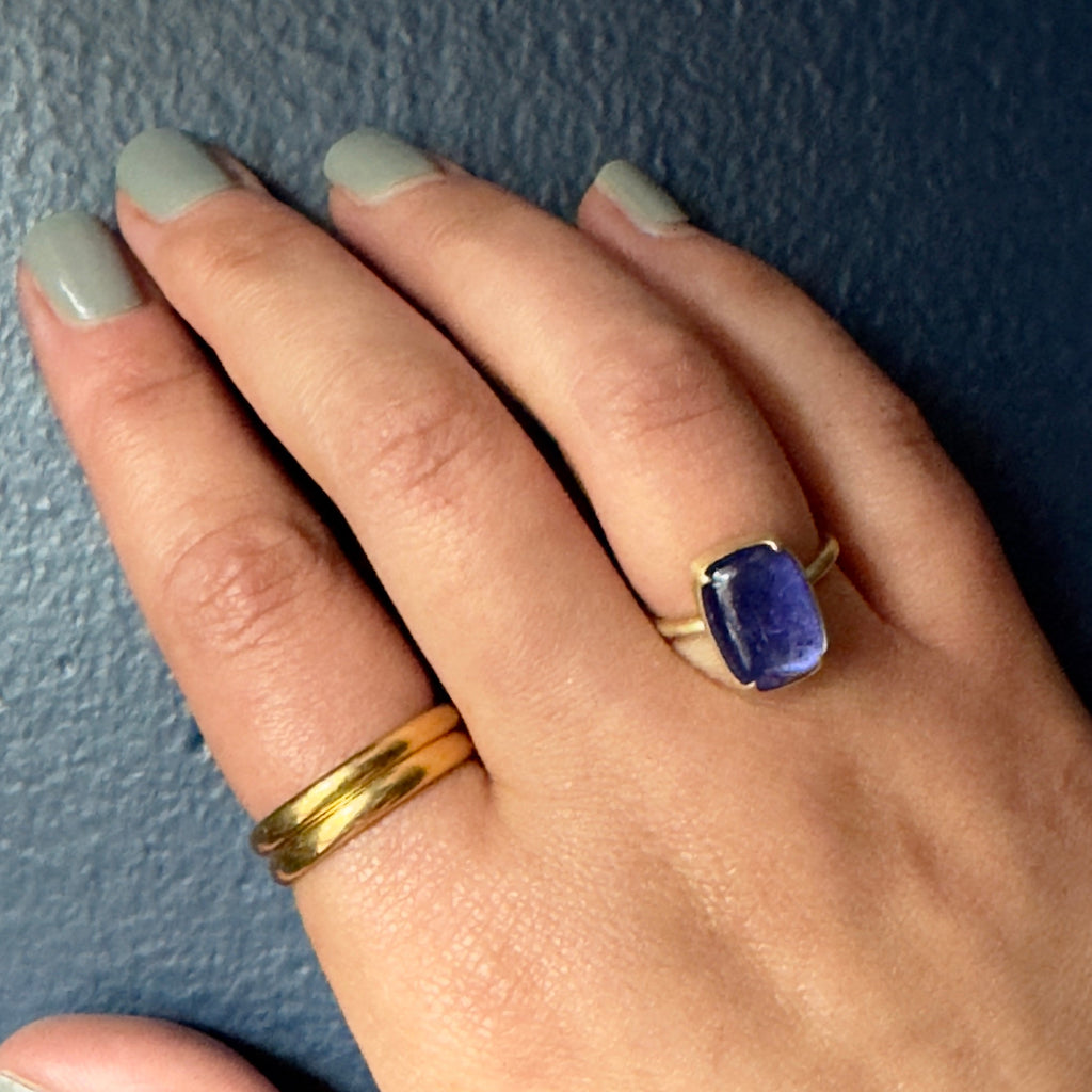 Gabriella Kiss 18k Cushion Cut Tanzanite Ring - 7.7ct